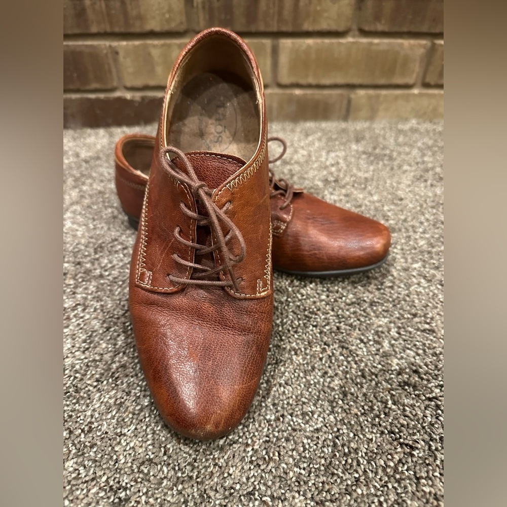 Taos Ideal Oxfords Brown Leather Lace-Up Shoes Size 37